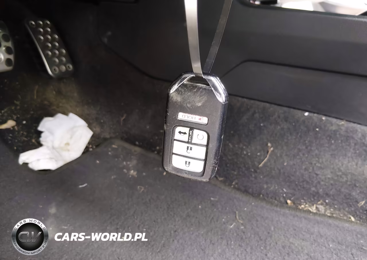 2019 Honda Civic Sport VIN:2HGFC2F8XKH598849 - 11