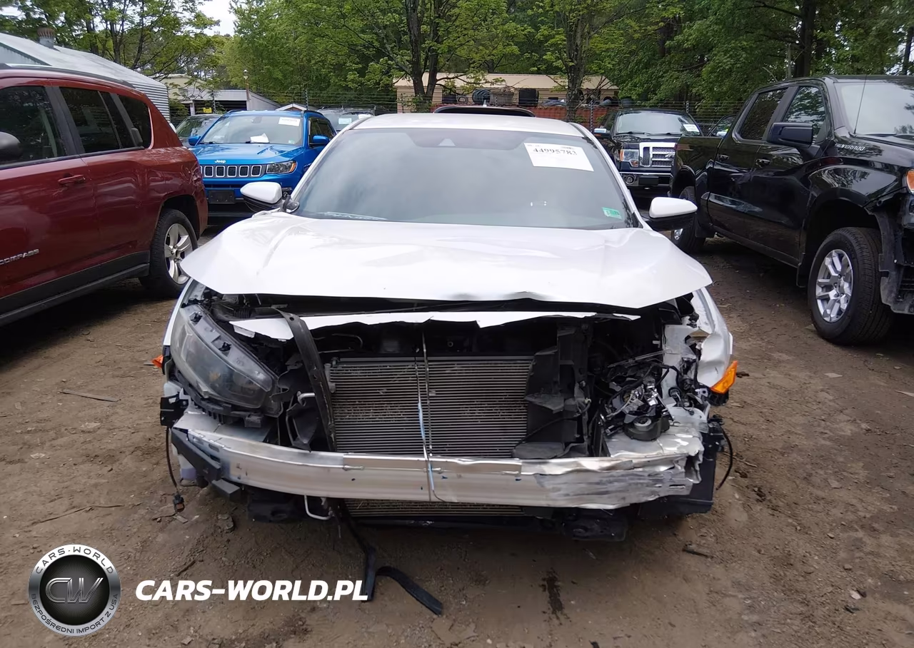 2019 Honda Civic Sport VIN:2HGFC2F8XKH598849 - 13