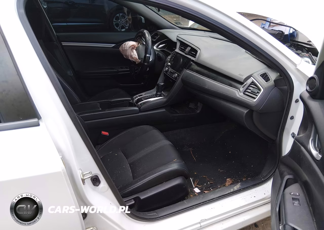 2019 Honda Civic Sport VIN:2HGFC2F8XKH598849 - 5