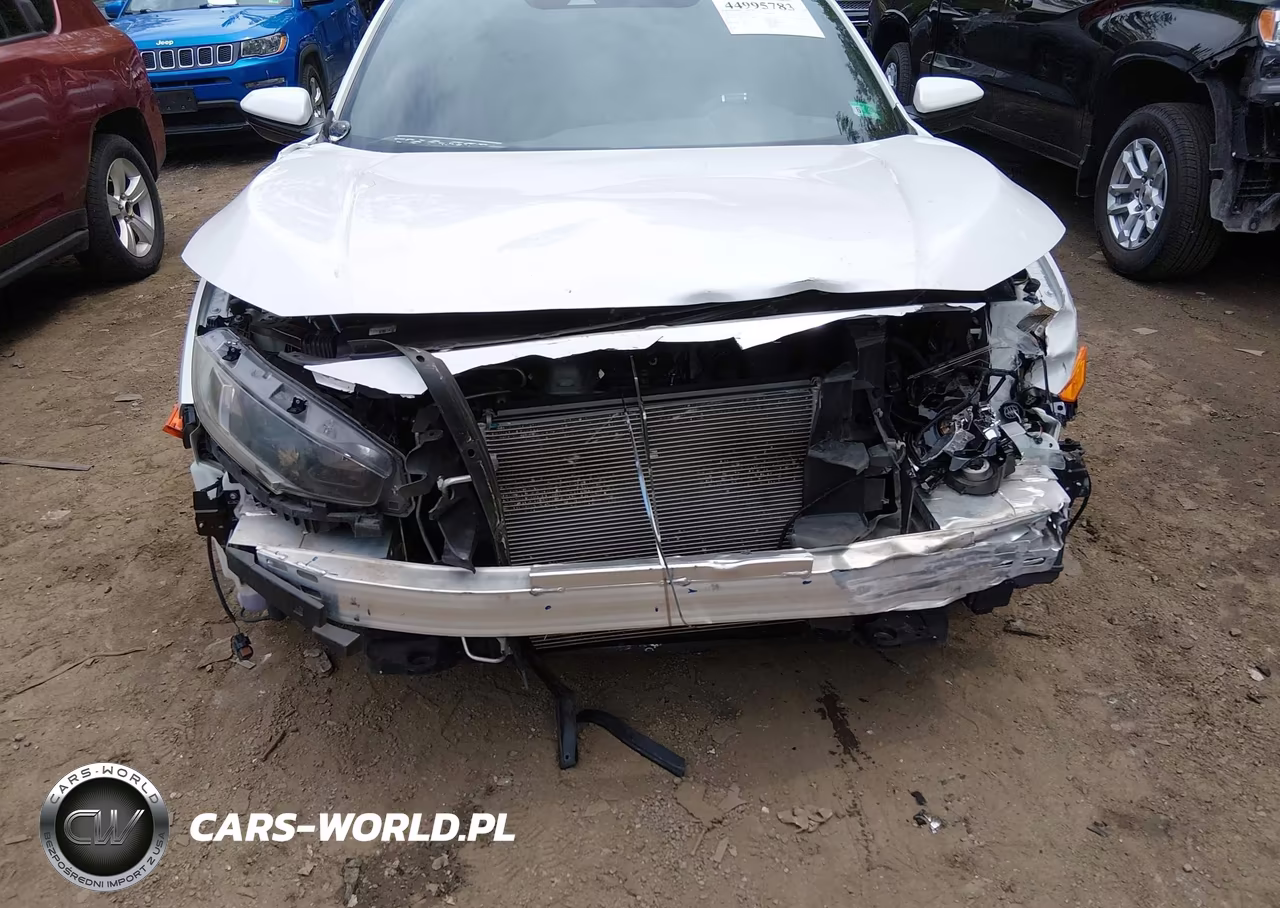 2019 Honda Civic Sport VIN:2HGFC2F8XKH598849 - 6