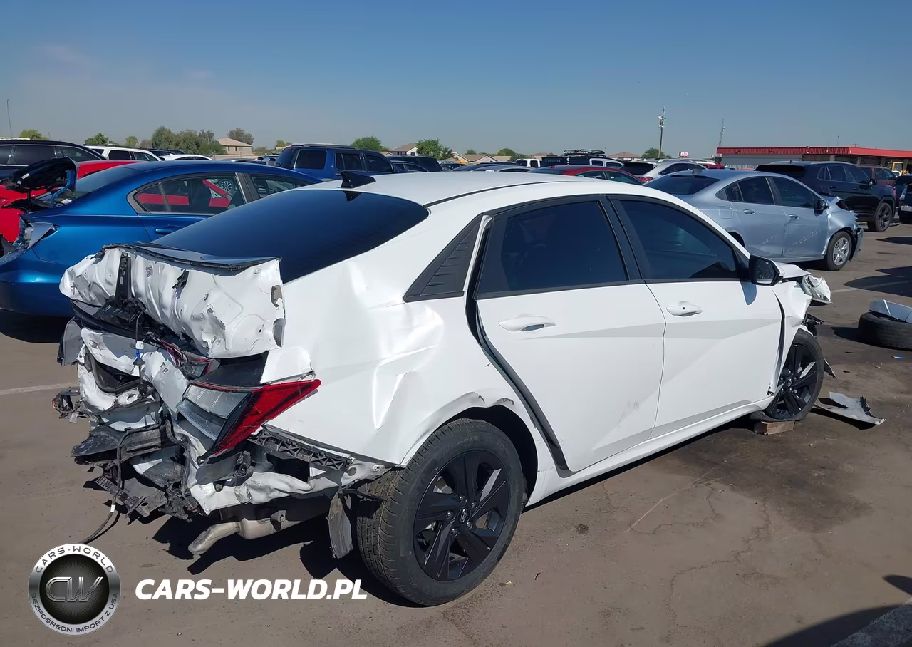 2021 Hyundai Elantra Sel VIN:5NPLM4AG7MH048351 - 4