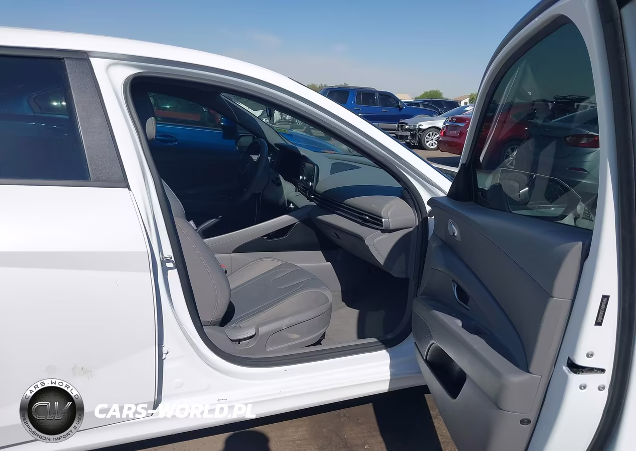 2021 Hyundai Elantra Sel VIN:5NPLM4AG7MH048351 - 5