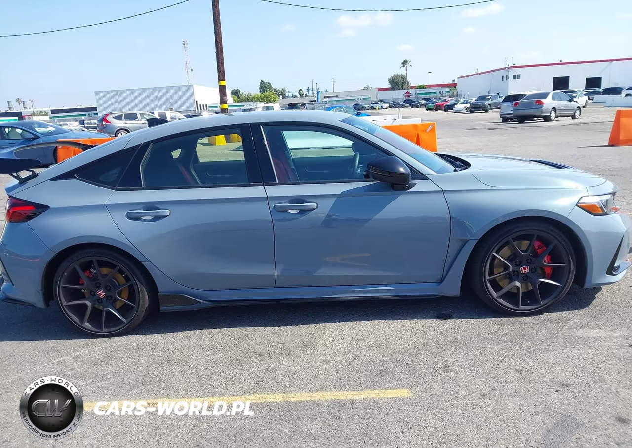 2024 Honda Civic Type R VIN:JHMFL5G4XRX002235 - 13