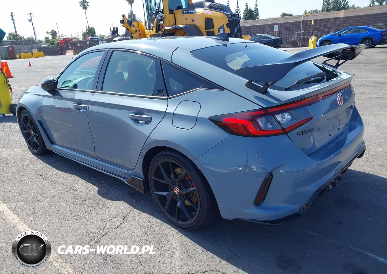 2024 Honda Civic Type R VIN:JHMFL5G4XRX002235 - 3