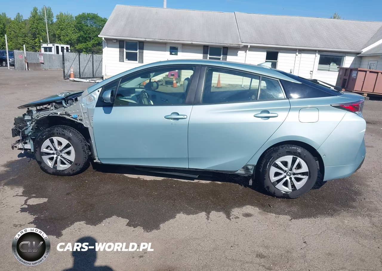2017 Toyota Prius Three VIN:JTDKARFU3H3540733 - 14