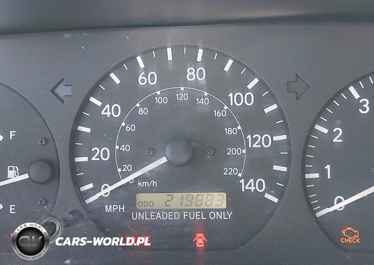 1999 Toyota Camry Le VIN:JT2BG28K4X0309771 - 15