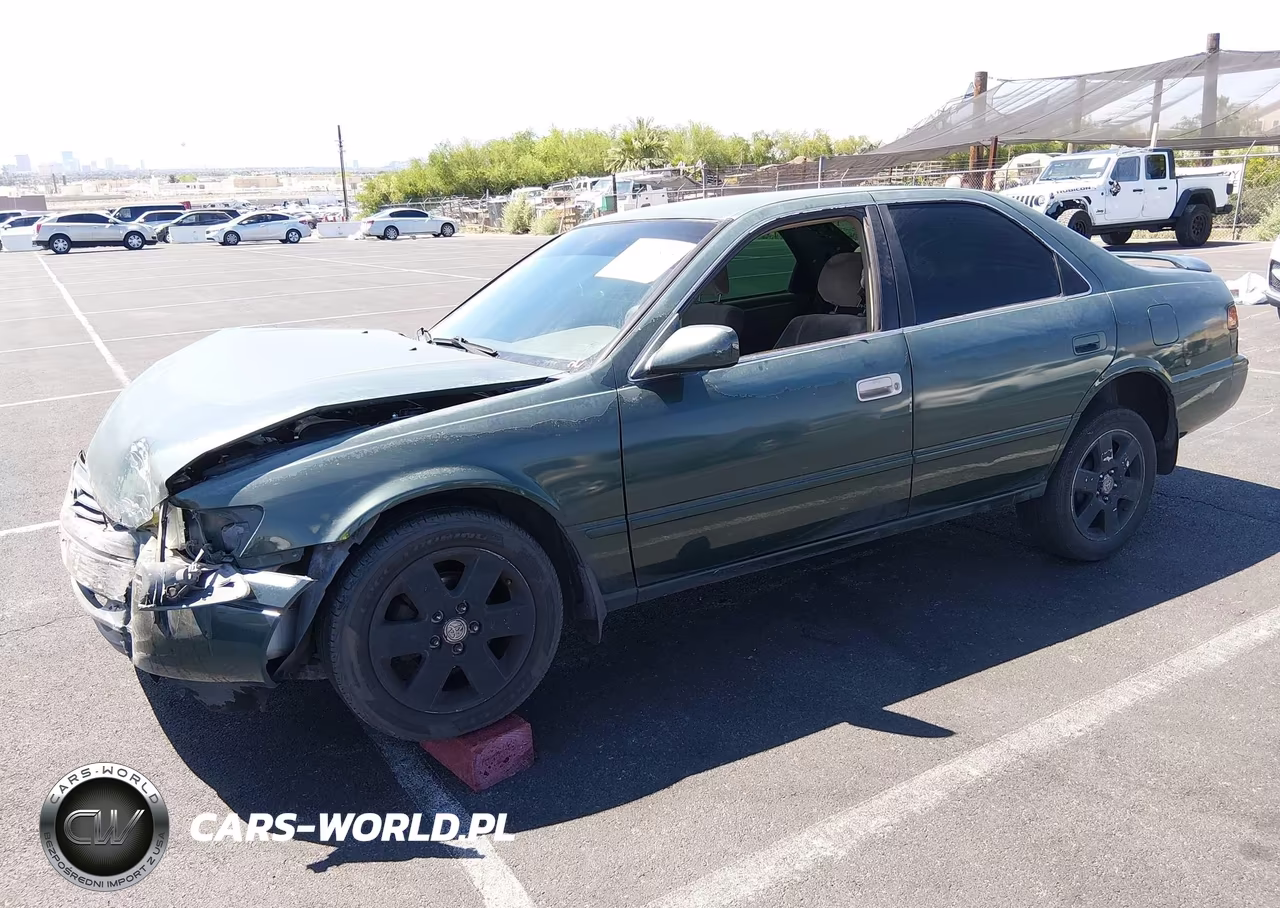 1999 Toyota Camry Le VIN:JT2BG28K4X0309771 - 2