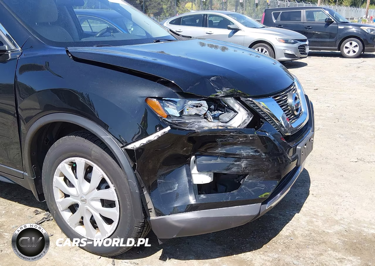 2017 Nissan Rogue S VIN:5N1AT2MT3HC740448 - 6