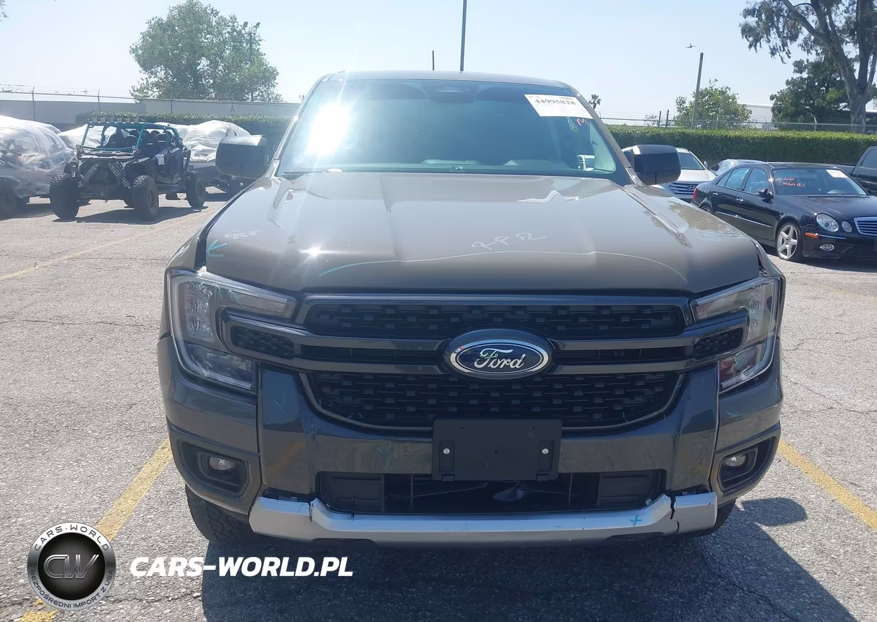 2025 Ford Ranger Xlt VIN:1FTER4HH8SLE78018 - 12