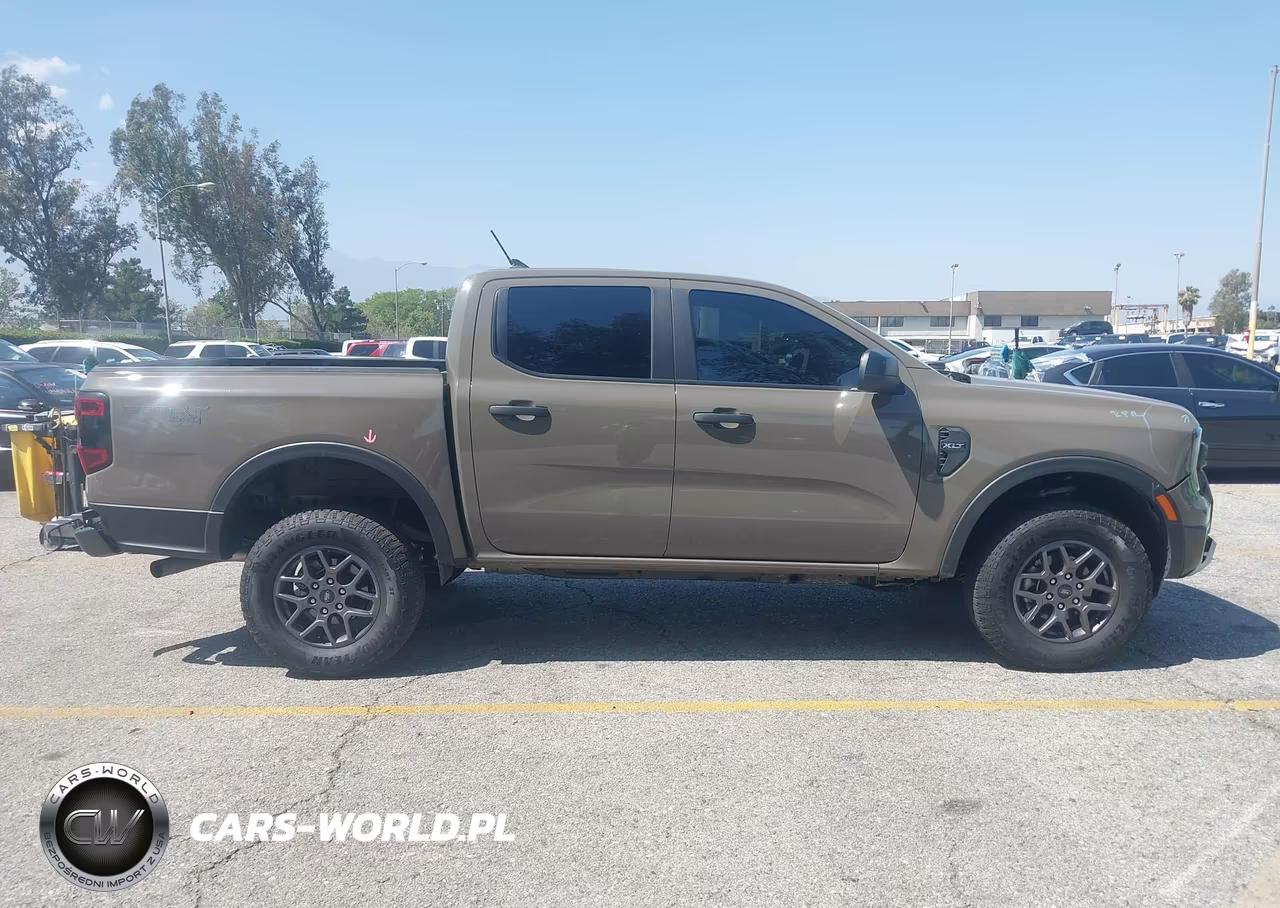 2025 Ford Ranger Xlt VIN:1FTER4HH8SLE78018 - 13