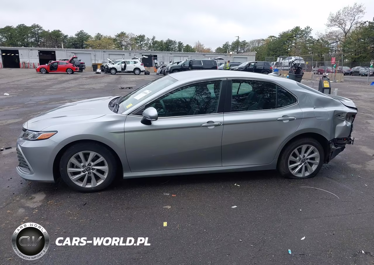 2022 Toyota Camry Le VIN:4T1R11AK9NU641234 - 15