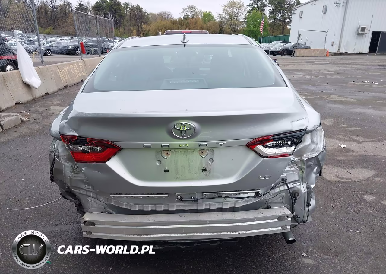 2022 Toyota Camry Le VIN:4T1R11AK9NU641234 - 17