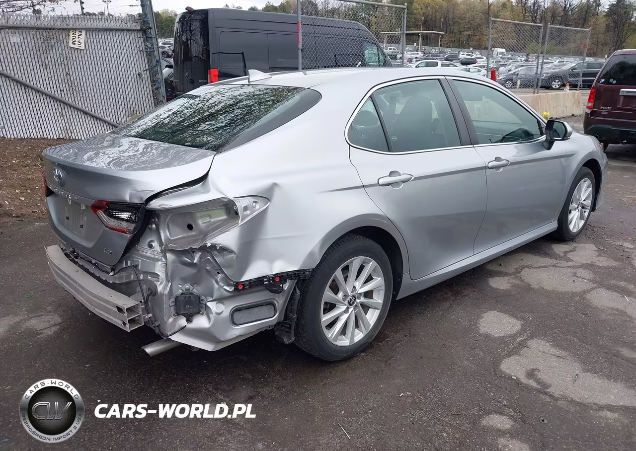 2022 Toyota Camry Le VIN:4T1R11AK9NU641234 - 4
