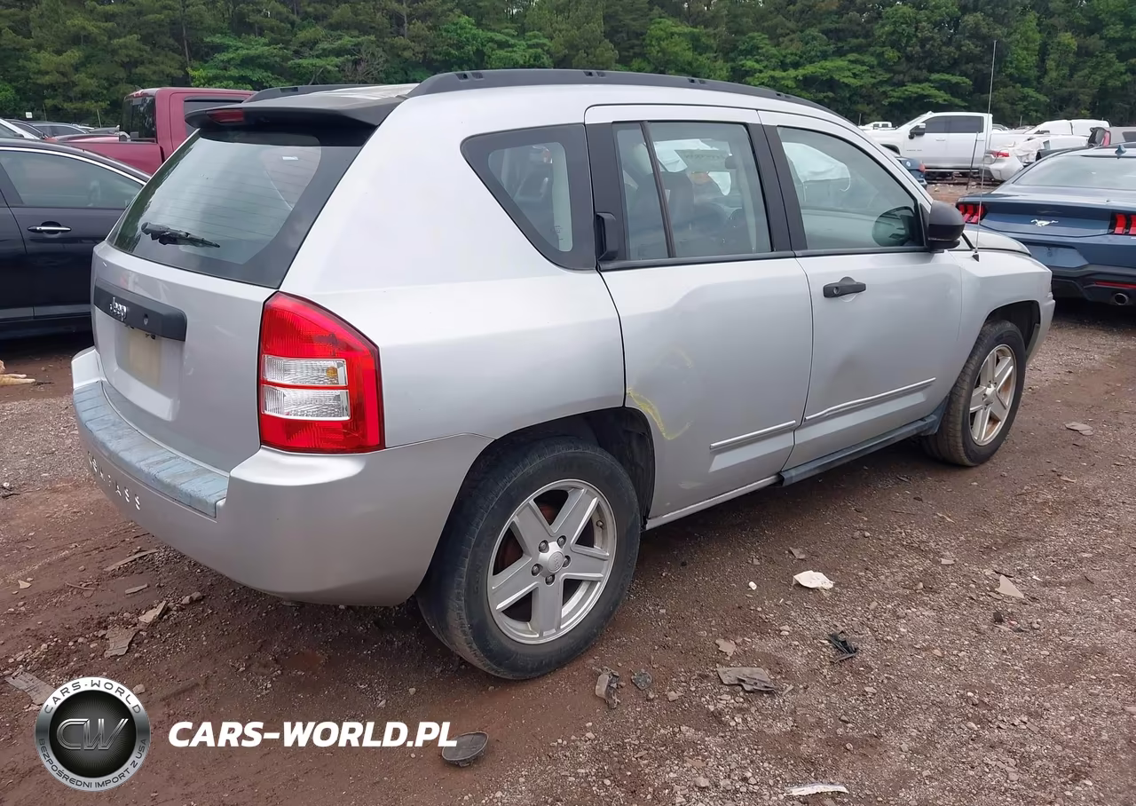 2009 Jeep Compass Sport VIN:1J4FT47B89D110696 - 4