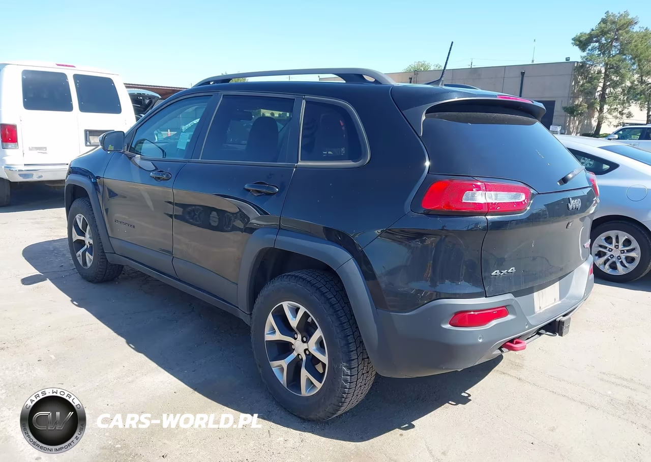 2017 Jeep Cherokee Trailhawk L Plus 4X4 VIN:1C4PJMBS4HD221025 - 3