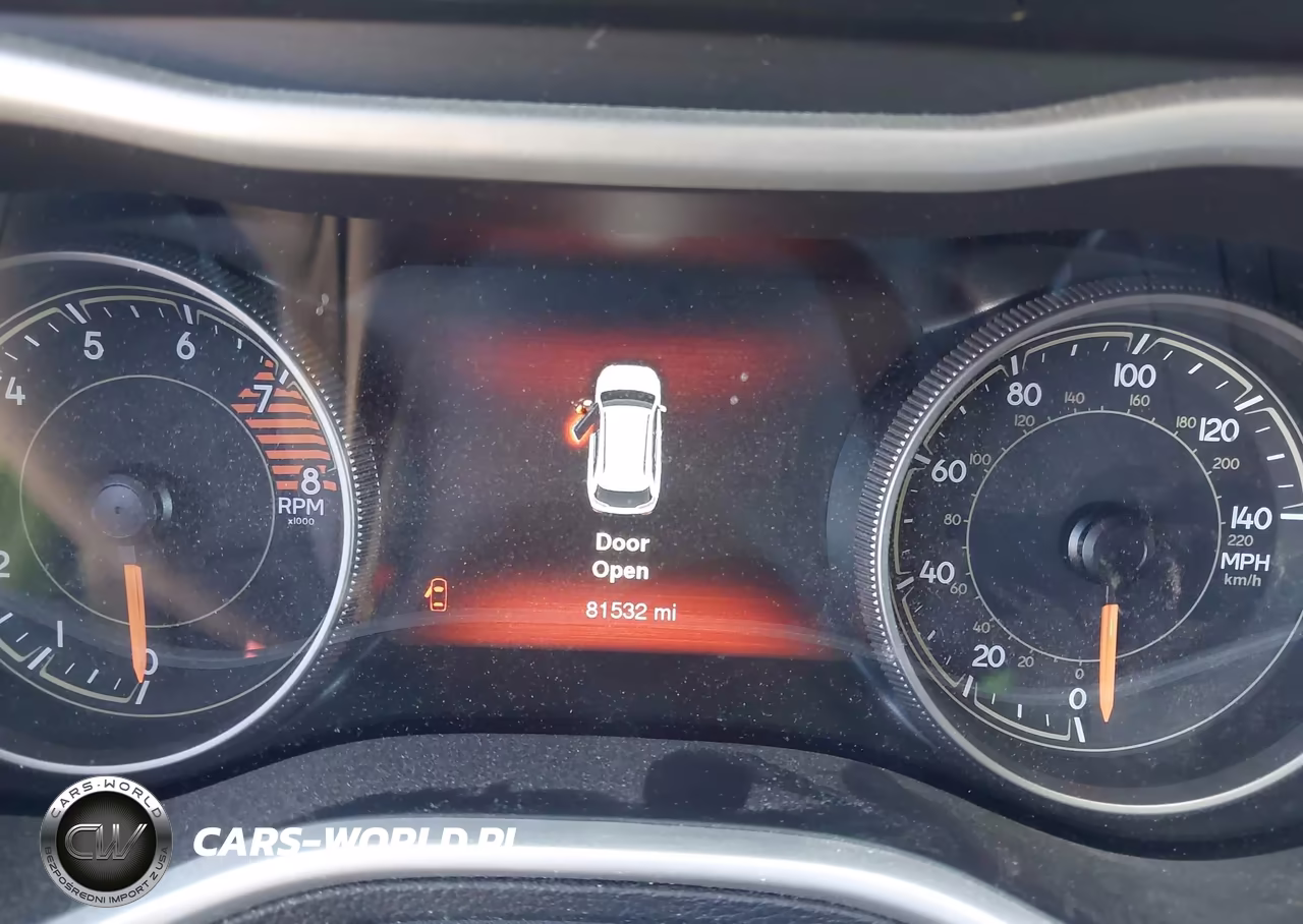 2017 Jeep Cherokee Trailhawk L Plus 4X4 VIN:1C4PJMBS4HD221025 - 7