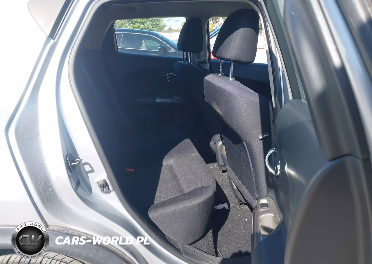 2011 Nissan Juke S VIN:JN8AF5MR4BT020461 - 8