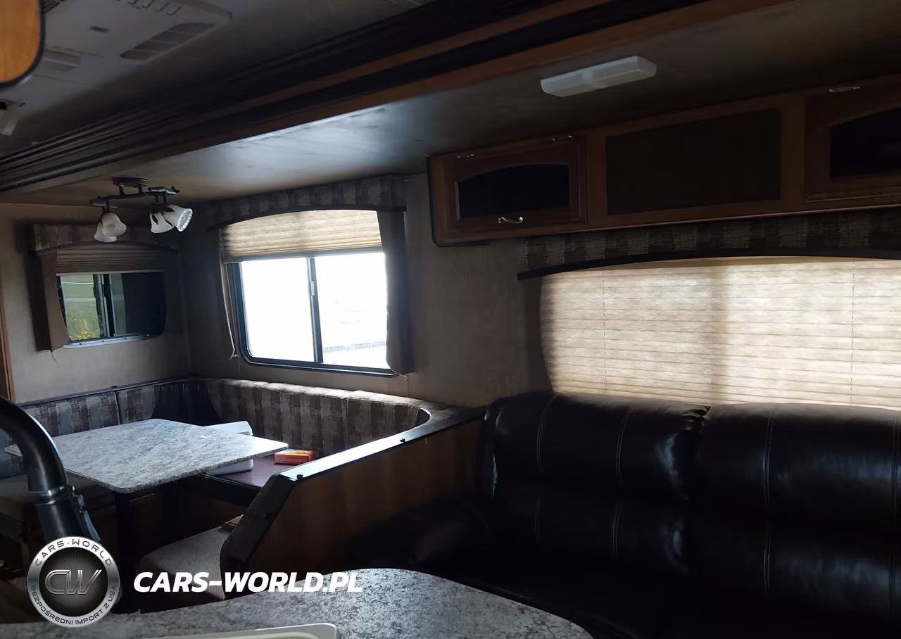 2016 Avenger Travel Trailer VIN:5ZT2AVTB7GB911634 - 8