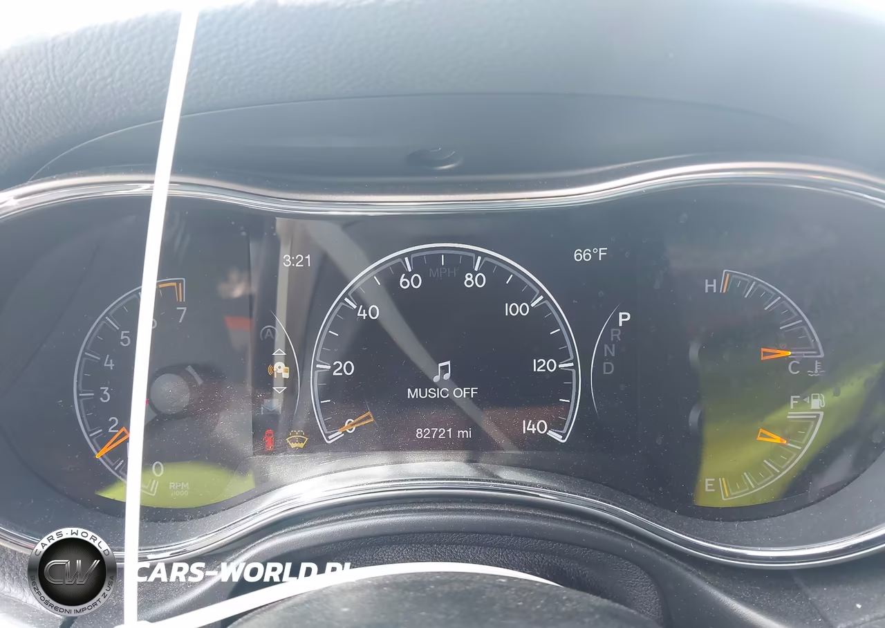 2018 Jeep Grand Cherokee Altitude 4X4 VIN:1C4RJFAG7JC396270 - 7