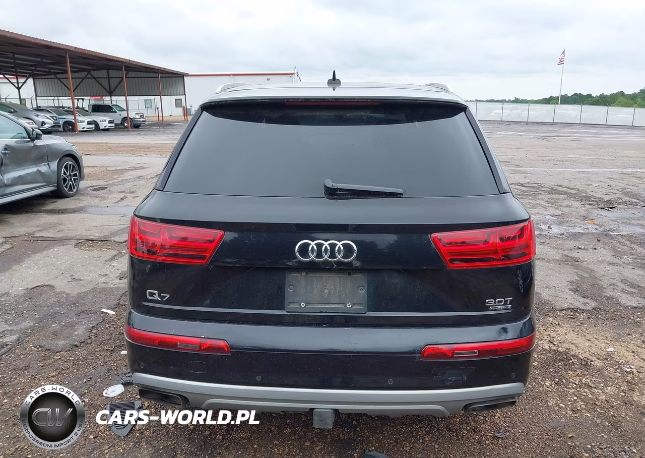 2017 Audi Q7 3.0T Premium VIN:WA1LAAF7XHD016337 - 16