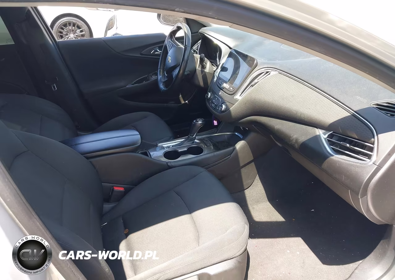 2017 Chevrolet Malibu 1Lt VIN:1G1ZE5STXHF122525 - 5