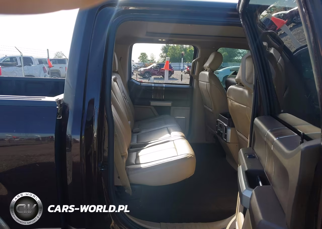 2018 Ford F-150 Lariat VIN:1FTEW1C57JKF90060 - 8