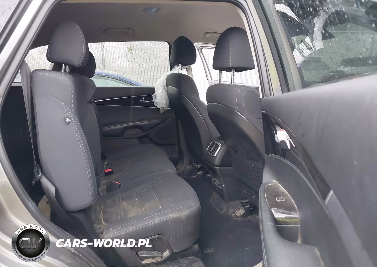 2018 Kia Sorento 2.4L Lx VIN:5XYPGDA36JG415197 - 8