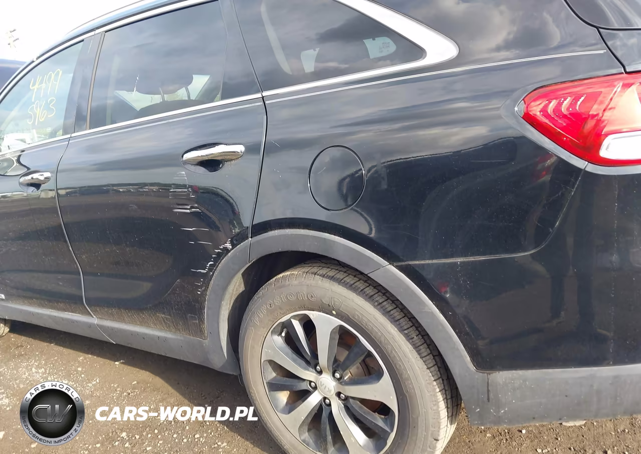 2016 Kia Sorento 3.3L Ex VIN:5XYPHDA53GG066913 - 17