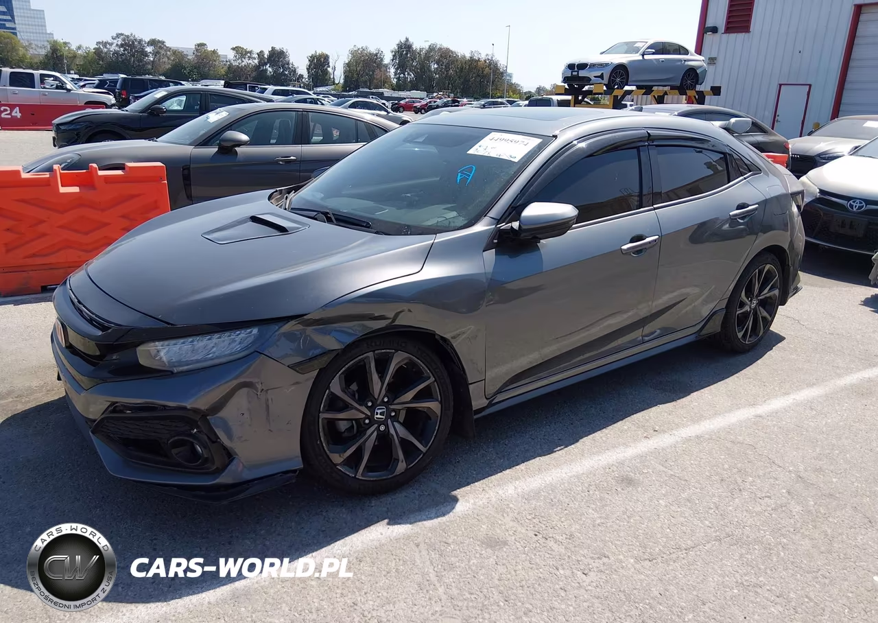 2018 Honda Civic Sport Touring VIN:SHHFK7H96JU427670 - 2