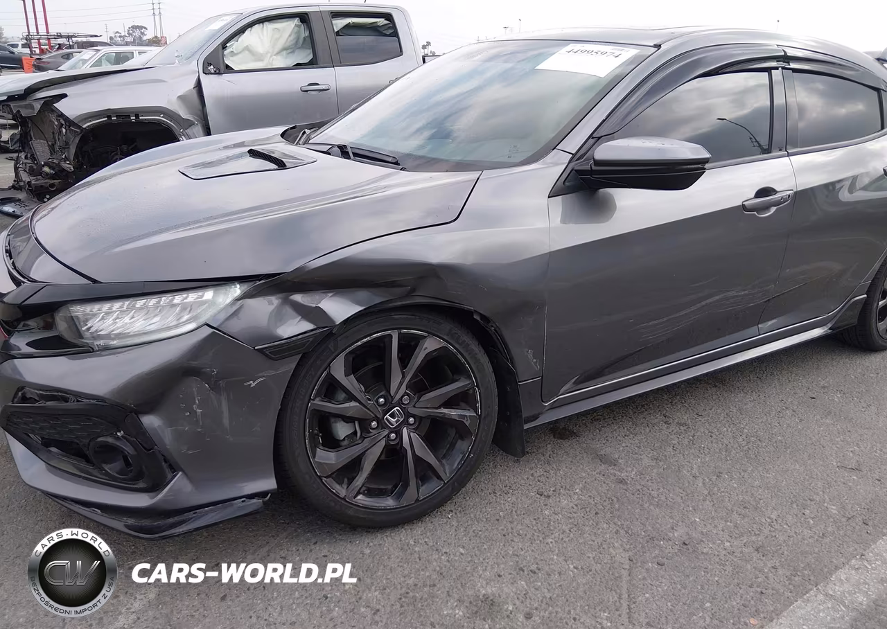 2018 Honda Civic Sport Touring VIN:SHHFK7H96JU427670 - 6