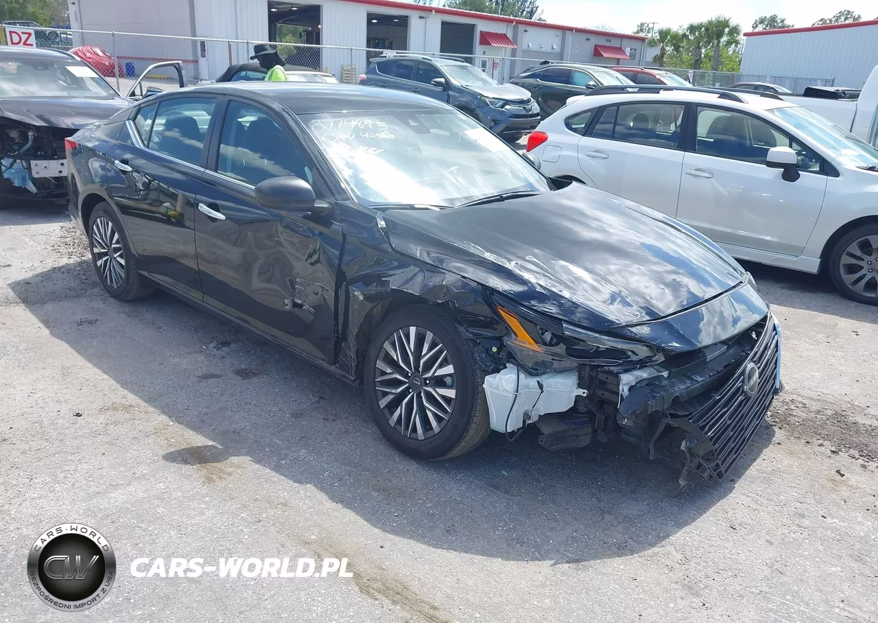 2024 Nissan Altima Sv Fwd
