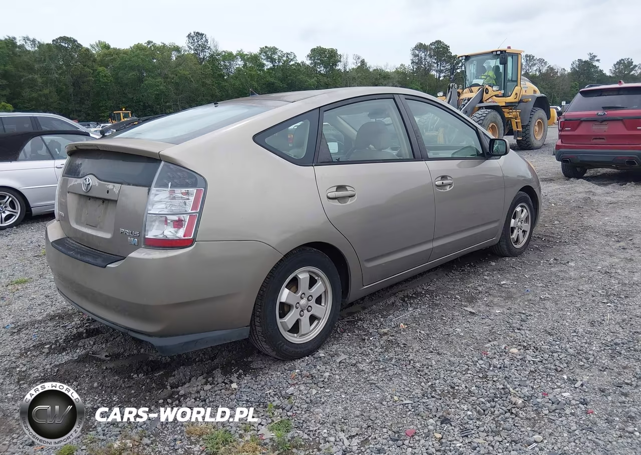 2005 Toyota Prius VIN:JTDKB20U153003397 - 4
