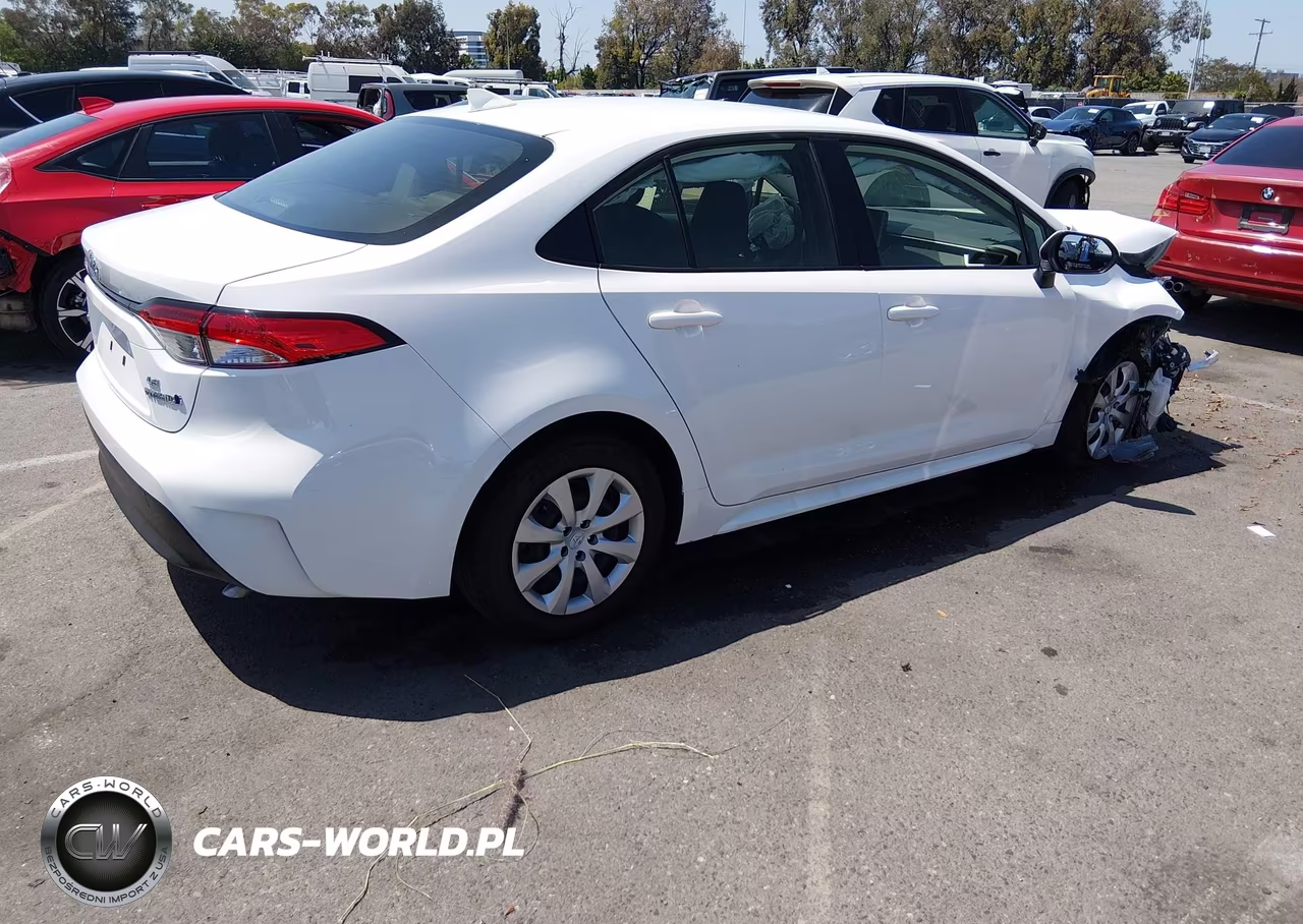 2024 Toyota Corolla Hybrid Le VIN:JTDBCMFE8RJ022667 - 4