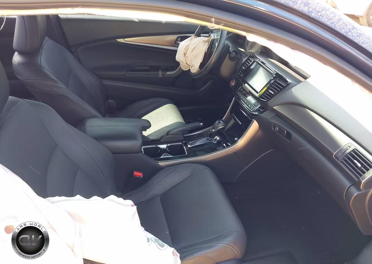 2017 Honda Accord Ex-L VIN:1HGCT1B80HA005641 - 5