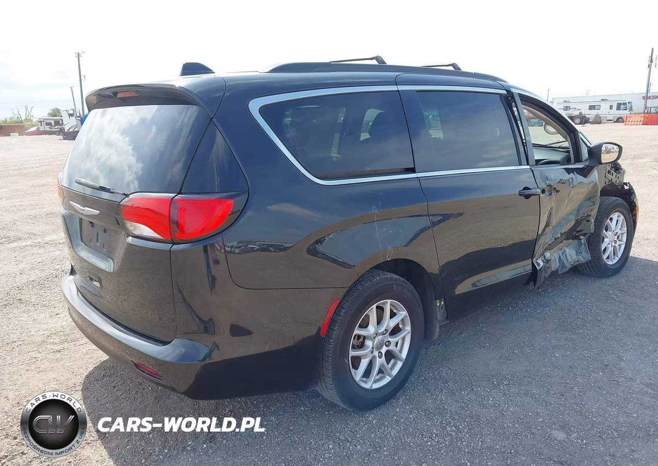 2020 Chrysler Voyager Lxi VIN:2C4RC1DG6LR151656 - 4