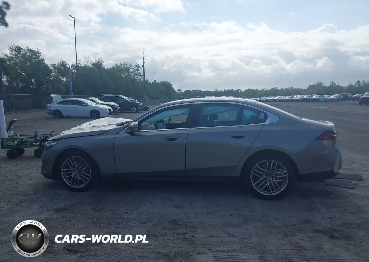 2024 BMW 530I VIN:WBA43FJ08RCP81174 - 14