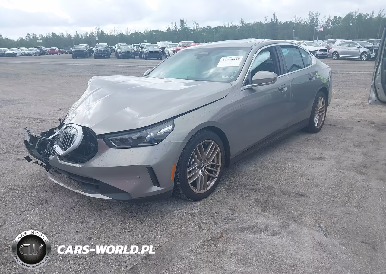 2024 BMW 530I VIN:WBA43FJ08RCP81174 - 2