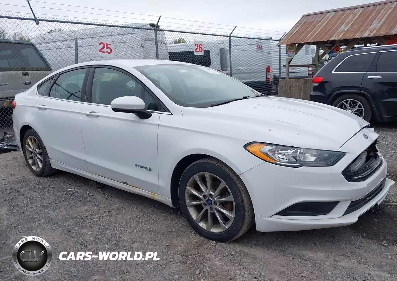 2017 Ford Fusion Hybrid Se – zdjęcie 1 z 16
