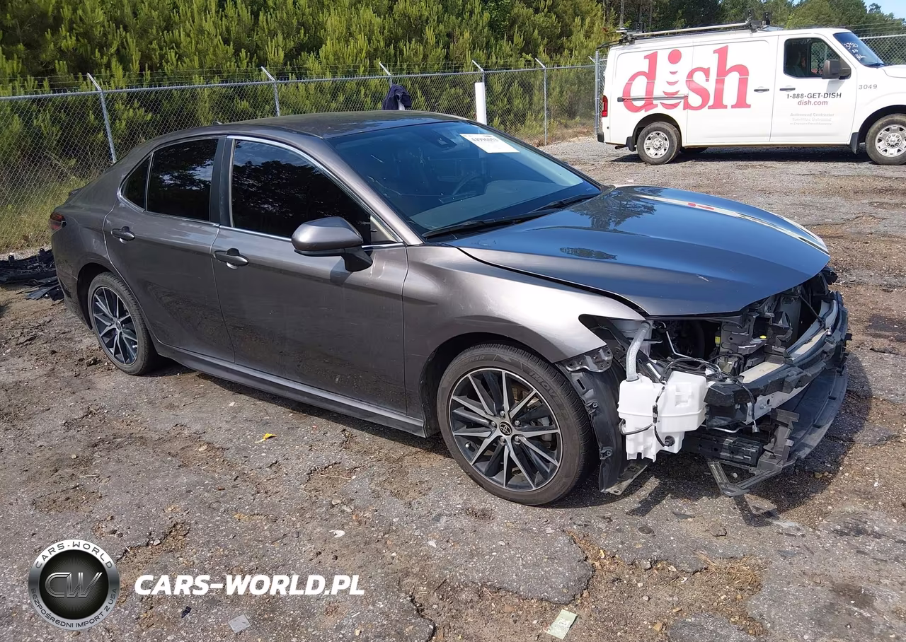 2021 Toyota Camry Se – zdjęcie 1 z 20
