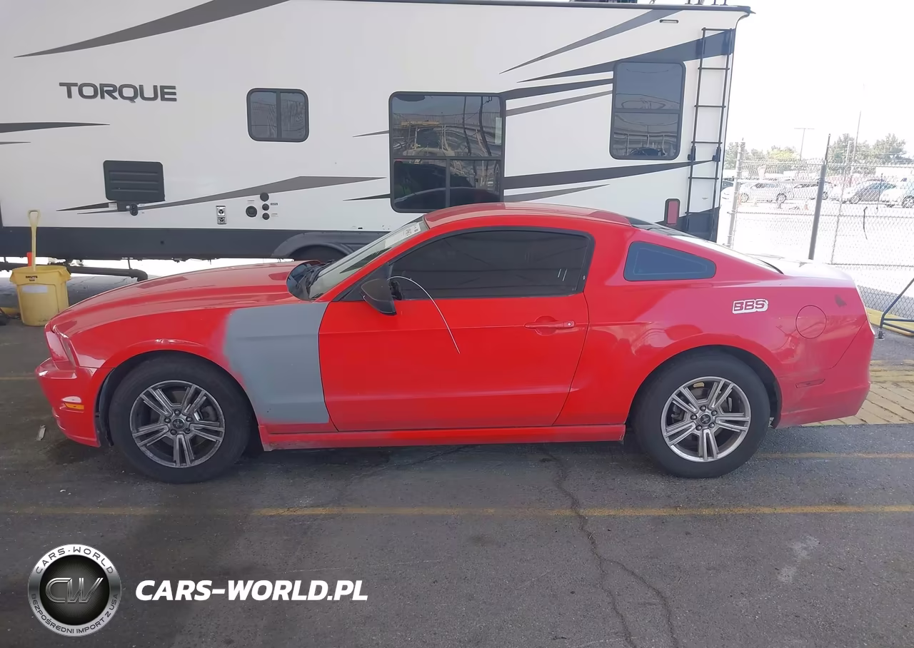 2014 Ford Mustang V6 VIN:1ZVBP8AM8E5259413 - 14