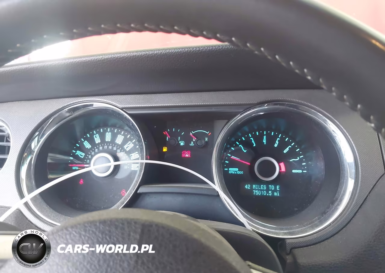 2014 Ford Mustang V6 VIN:1ZVBP8AM8E5259413 - 7
