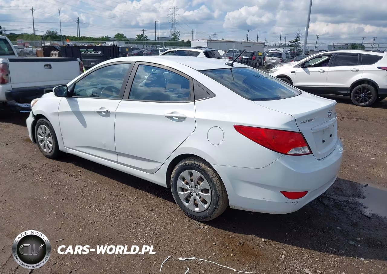 2016 Hyundai Accent Se VIN:KMHCT4AE8GU114512 - 3