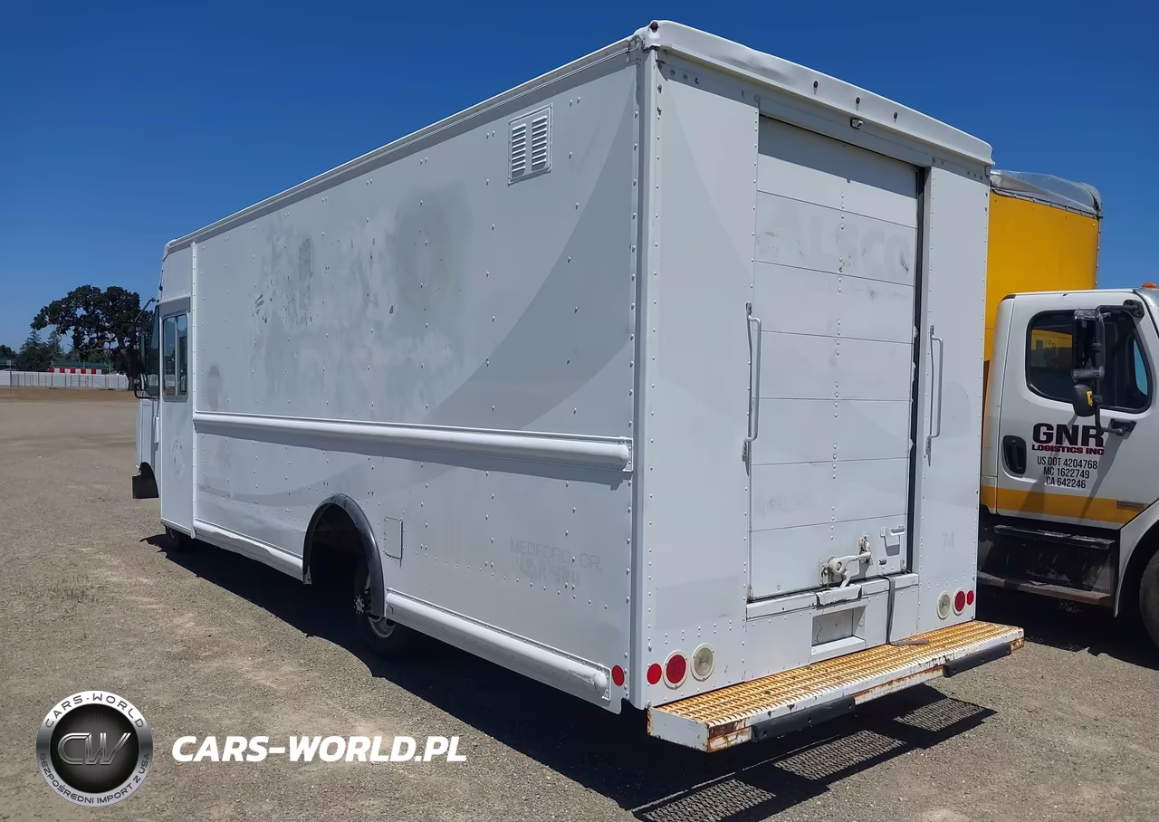 2014 Ford E-450 Stripped VIN:1FC3E4KL3EDA88152 - 3