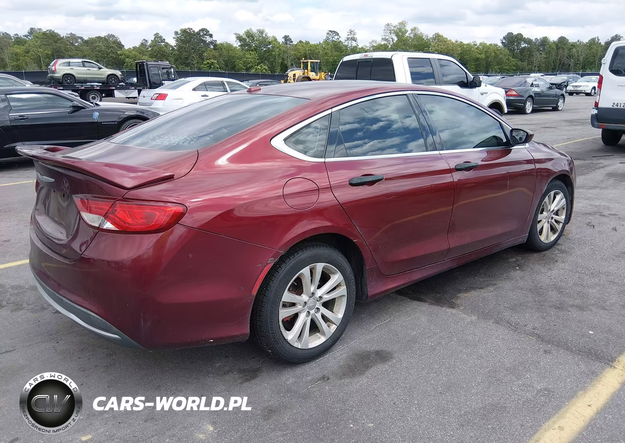 2015 Chrysler 200 Limited VIN:1C3CCCAB0FN722817 - 4