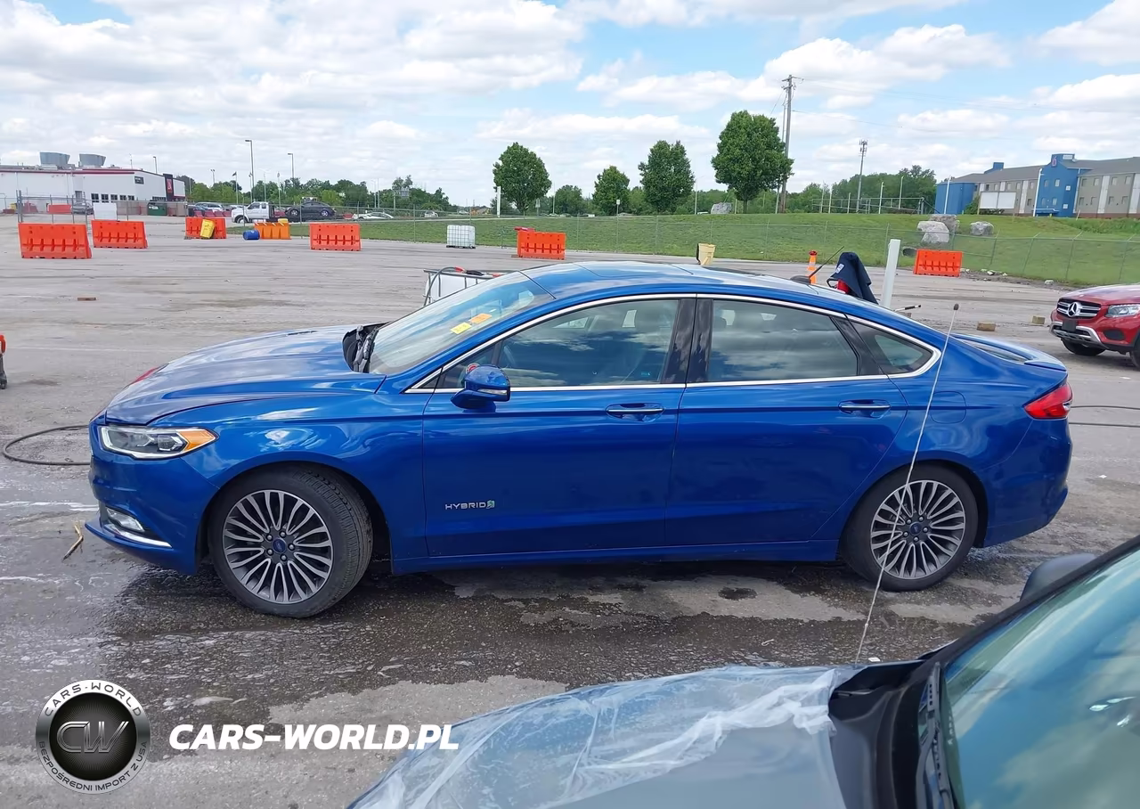 2017 Ford Fusion Hybrid Titanium VIN:3FA6P0RU5HR206637 - 14