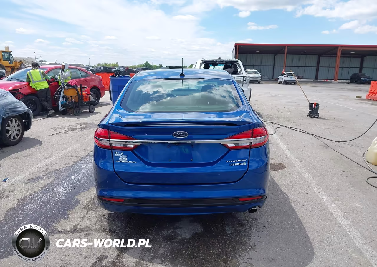 2017 Ford Fusion Hybrid Titanium VIN:3FA6P0RU5HR206637 - 16