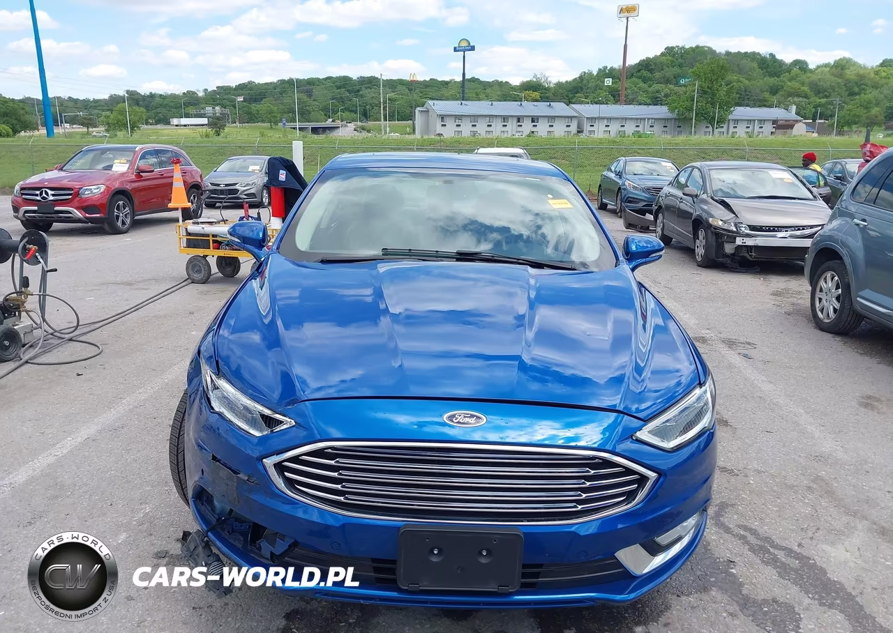 2017 Ford Fusion Hybrid Titanium VIN:3FA6P0RU5HR206637 - 6