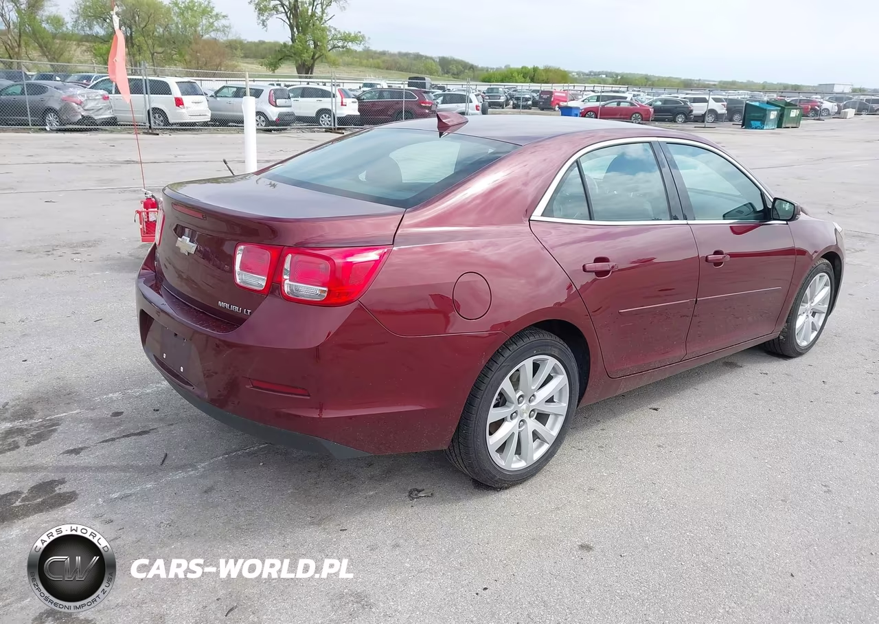 2015 Chevrolet Malibu 2Lt VIN:1G11D5SL8FF274056 - 4