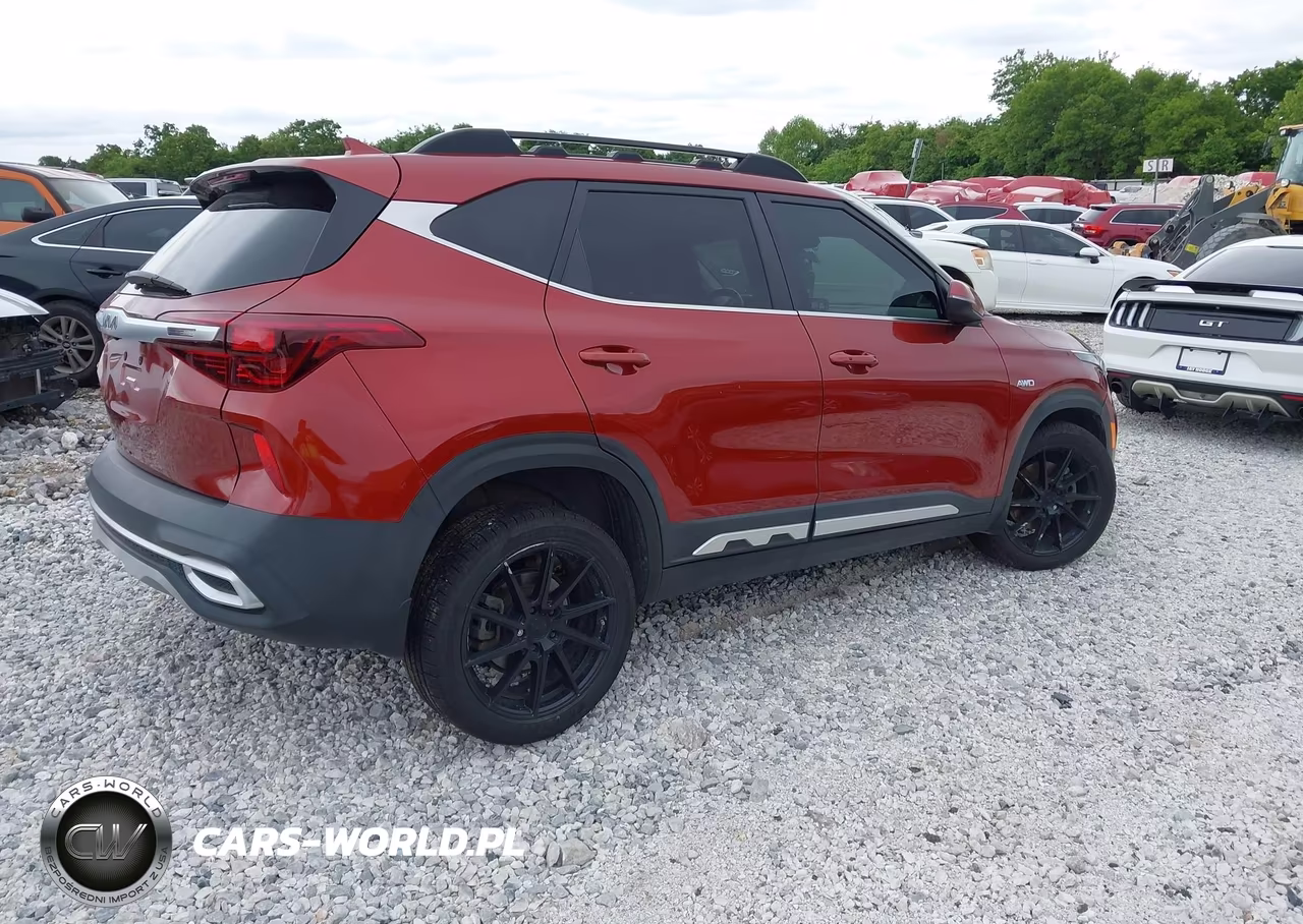 2022 Kia Seltos Nightfall Edition VIN:KNDEUCA25N7292061 - 4