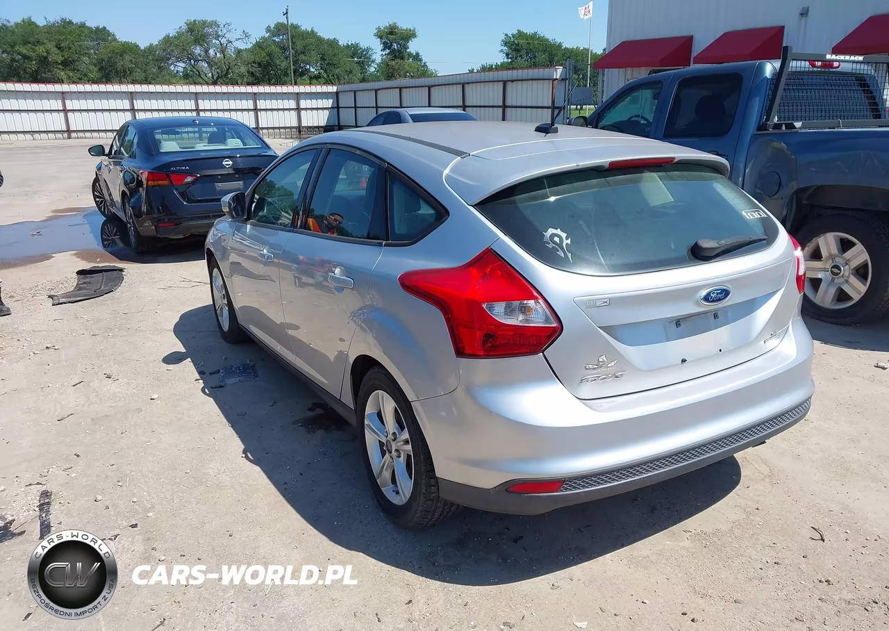 2013 Ford Focus Se VIN:1FADP3K20DL362062 - 3